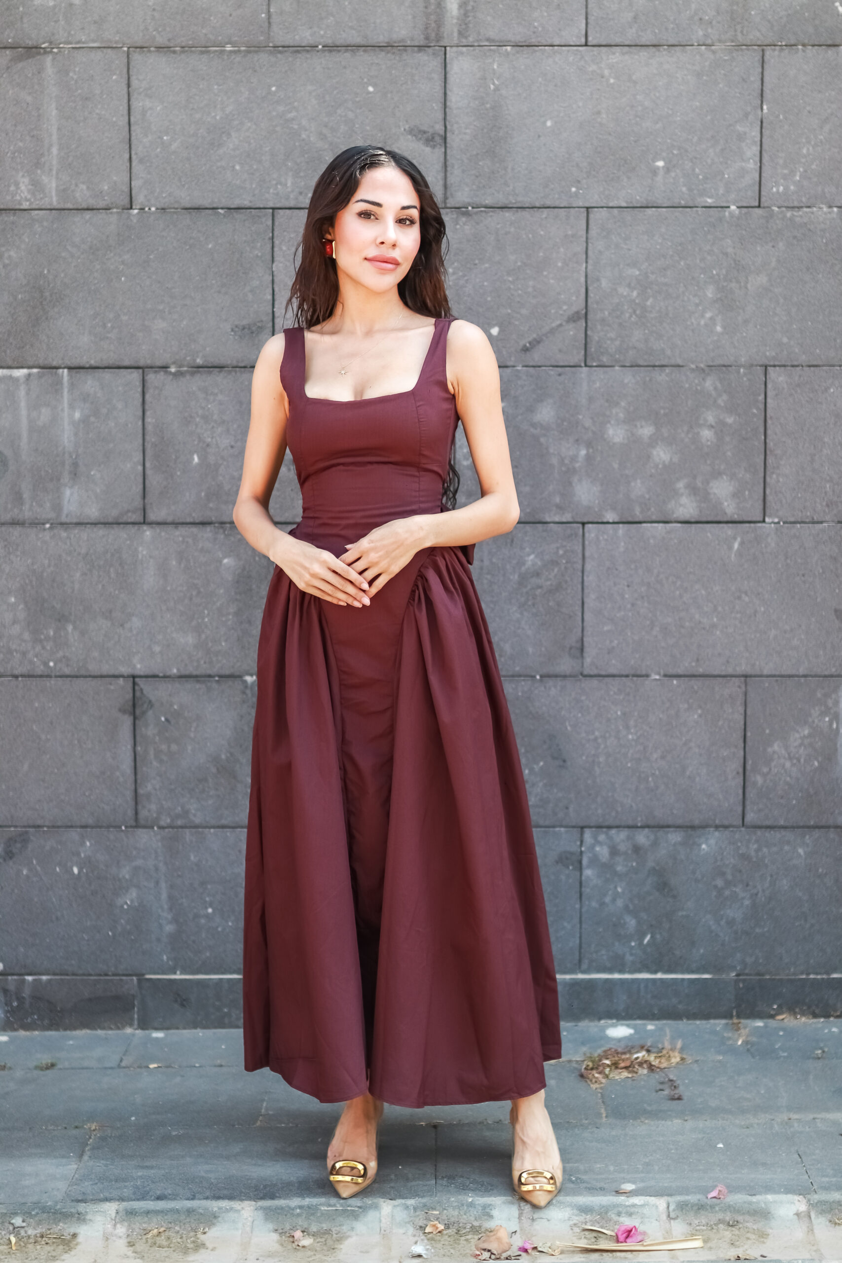 Belden Bağlamalı Midi Boy Elbise