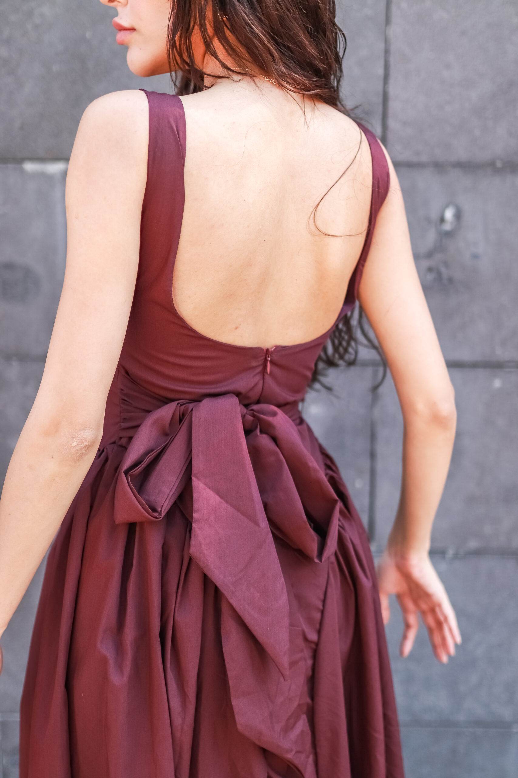 Belden Bağlamalı Midi Boy Elbise - Görsel 5